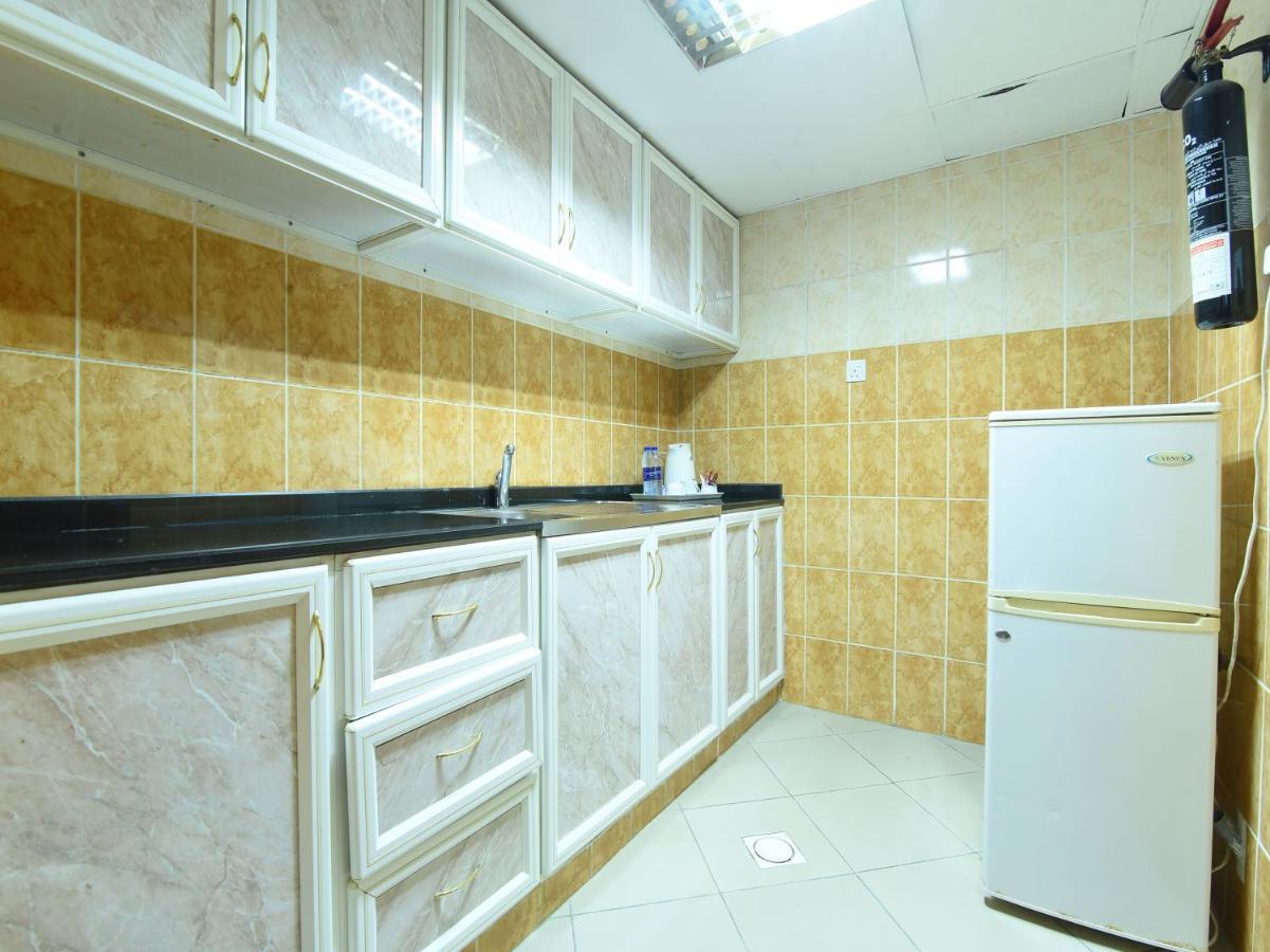 Oyo 274 California Suites Al Fujayrah Exterior foto