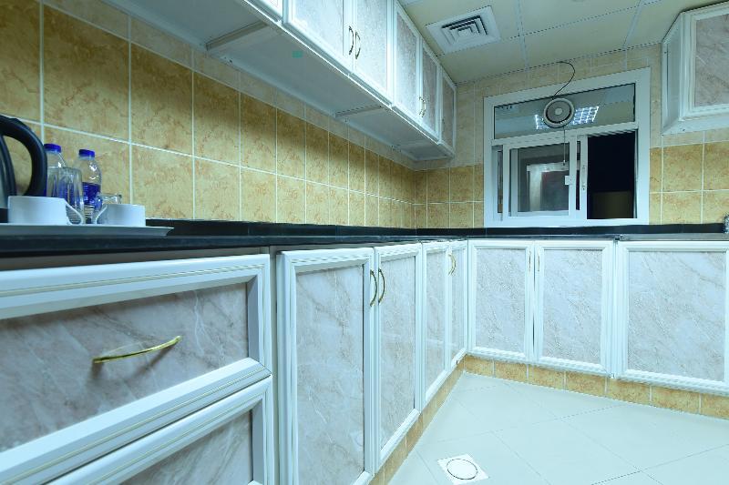 Oyo 274 California Suites Al Fujayrah Exterior foto