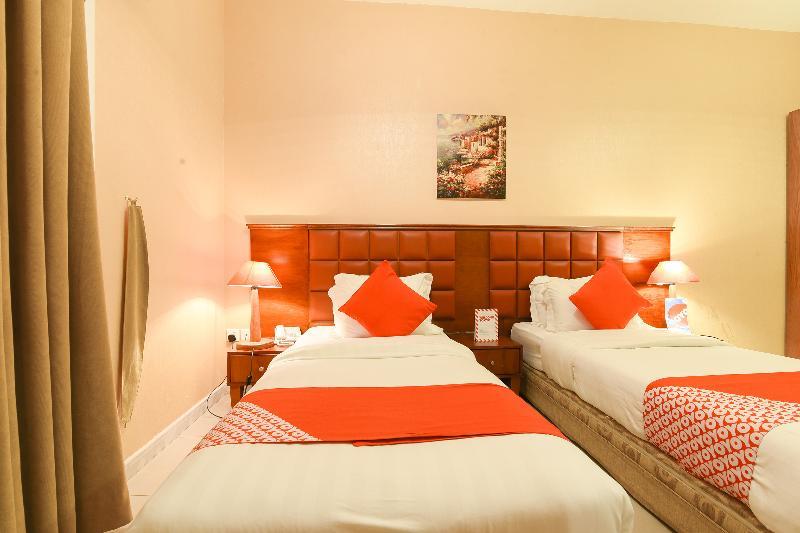 Oyo 274 California Suites Al Fujayrah Exterior foto