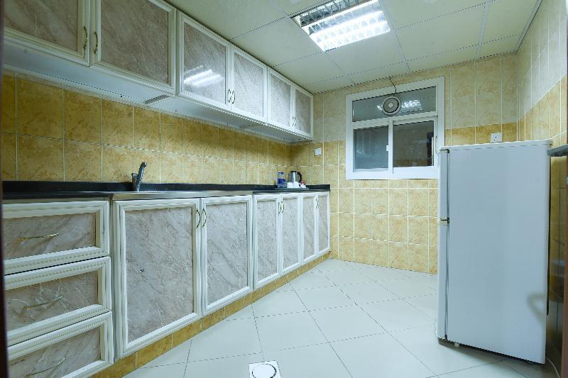 Oyo 274 California Suites Al Fujayrah Exterior foto